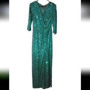 Dress formal elegant conch tie NWT maxi slit on back